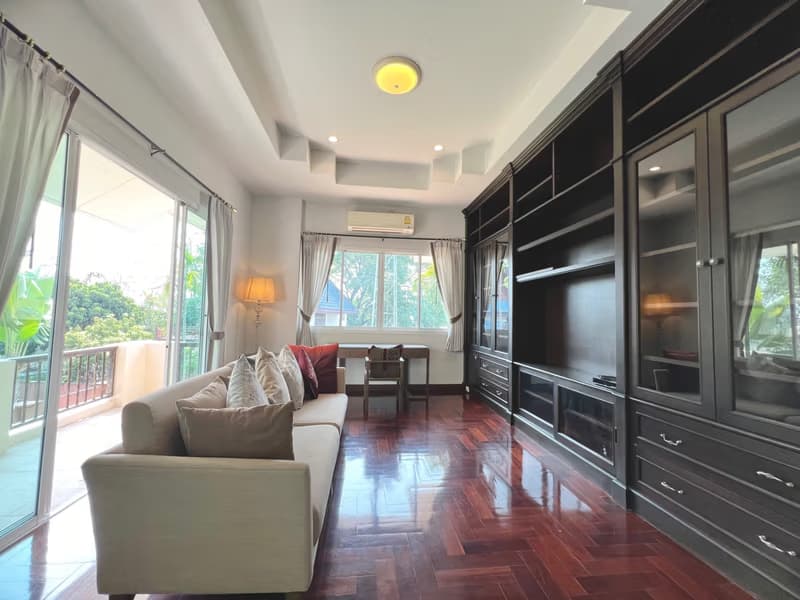4 Bed House for Rent in Hang Dong