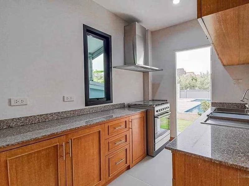 3 Bed House for Rent in San Sai District