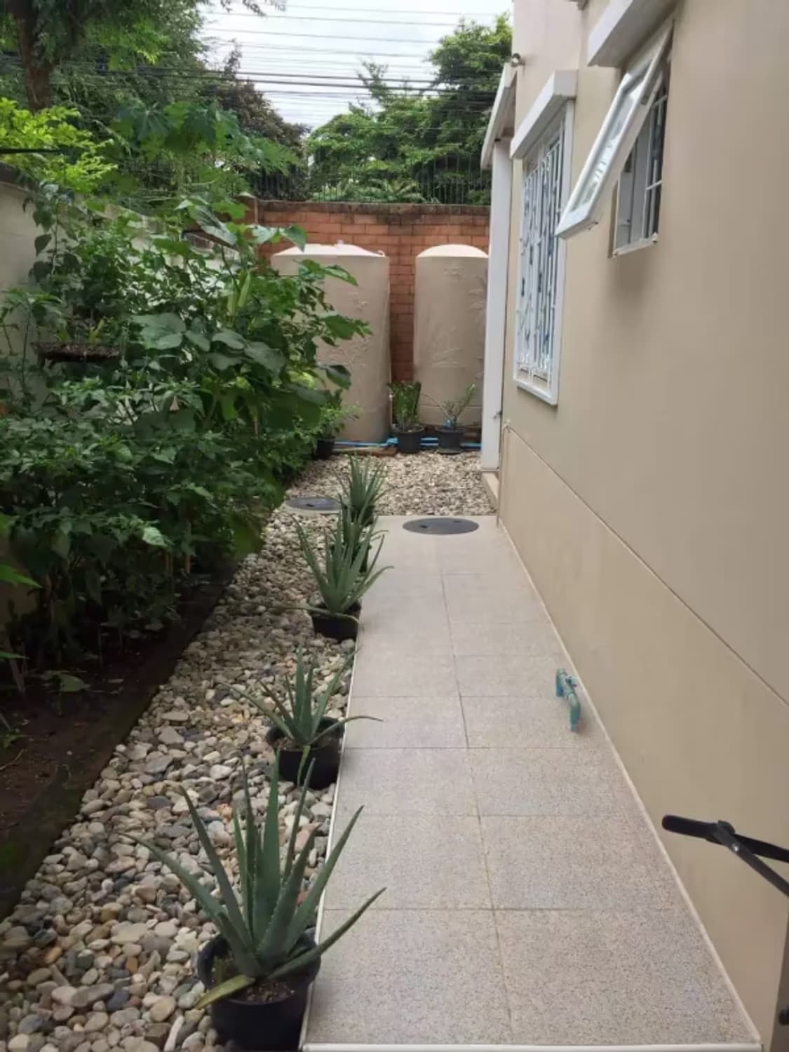 3 Bedroom House - Image 11