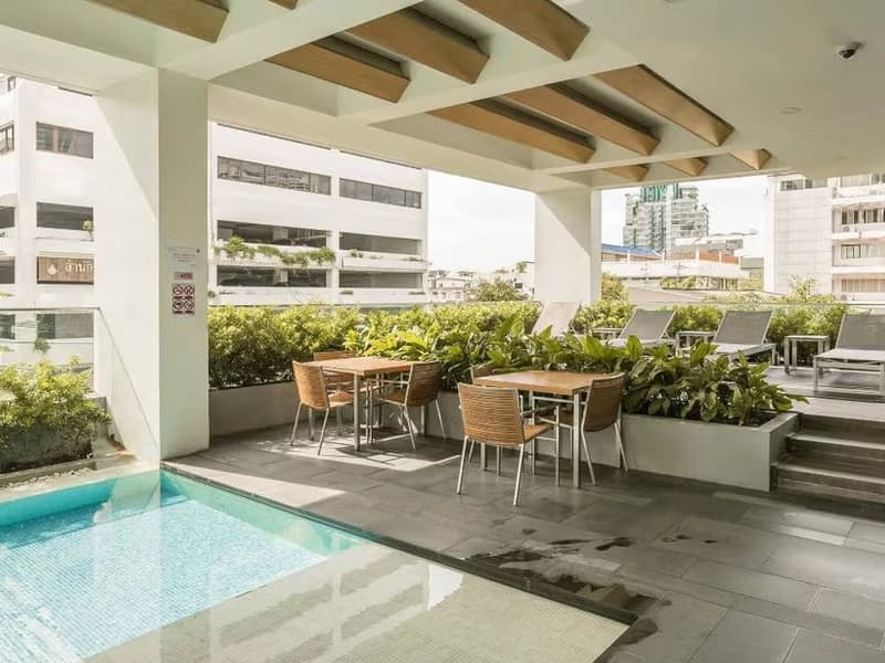 Condo for Rent at SIAMESE SURAWONG