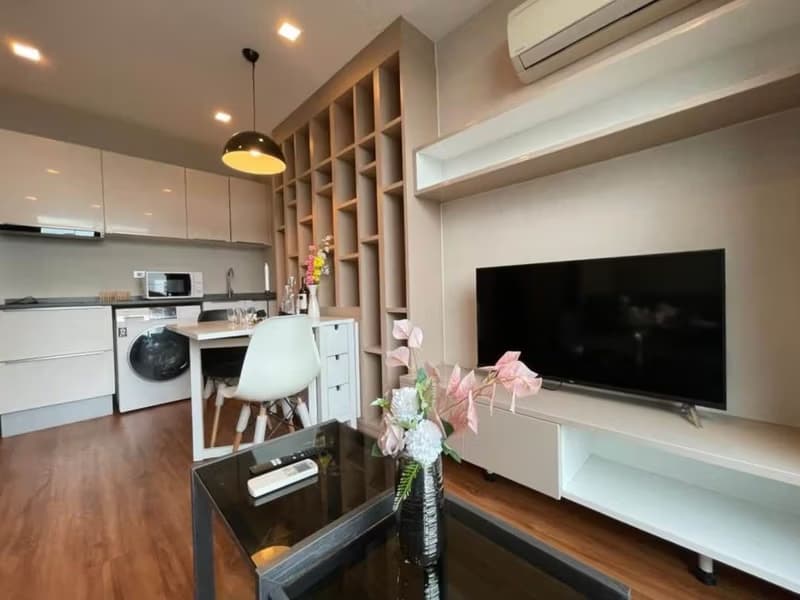 1 Bed Condo for Rent in Watthana