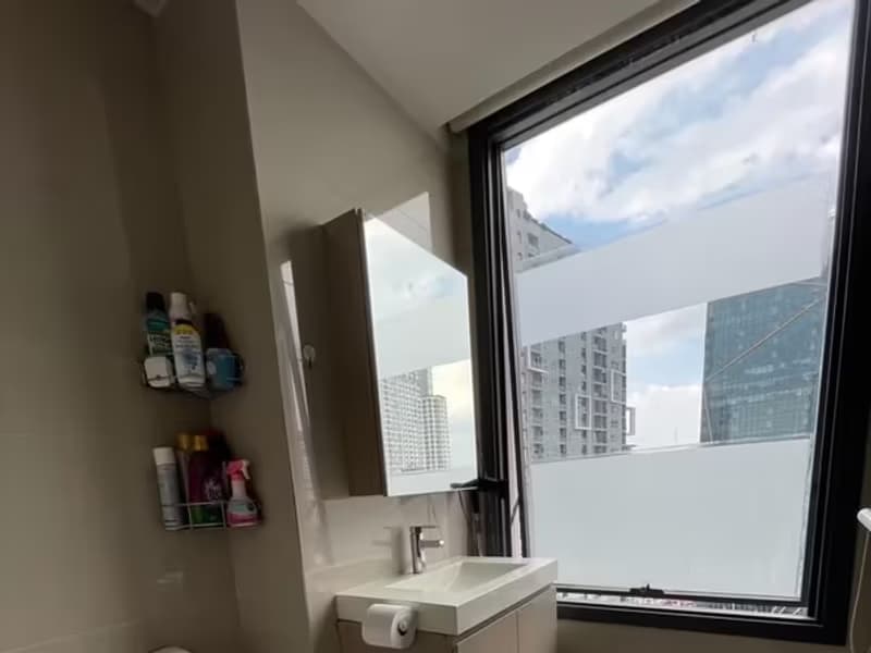 1 Bedroom Condo