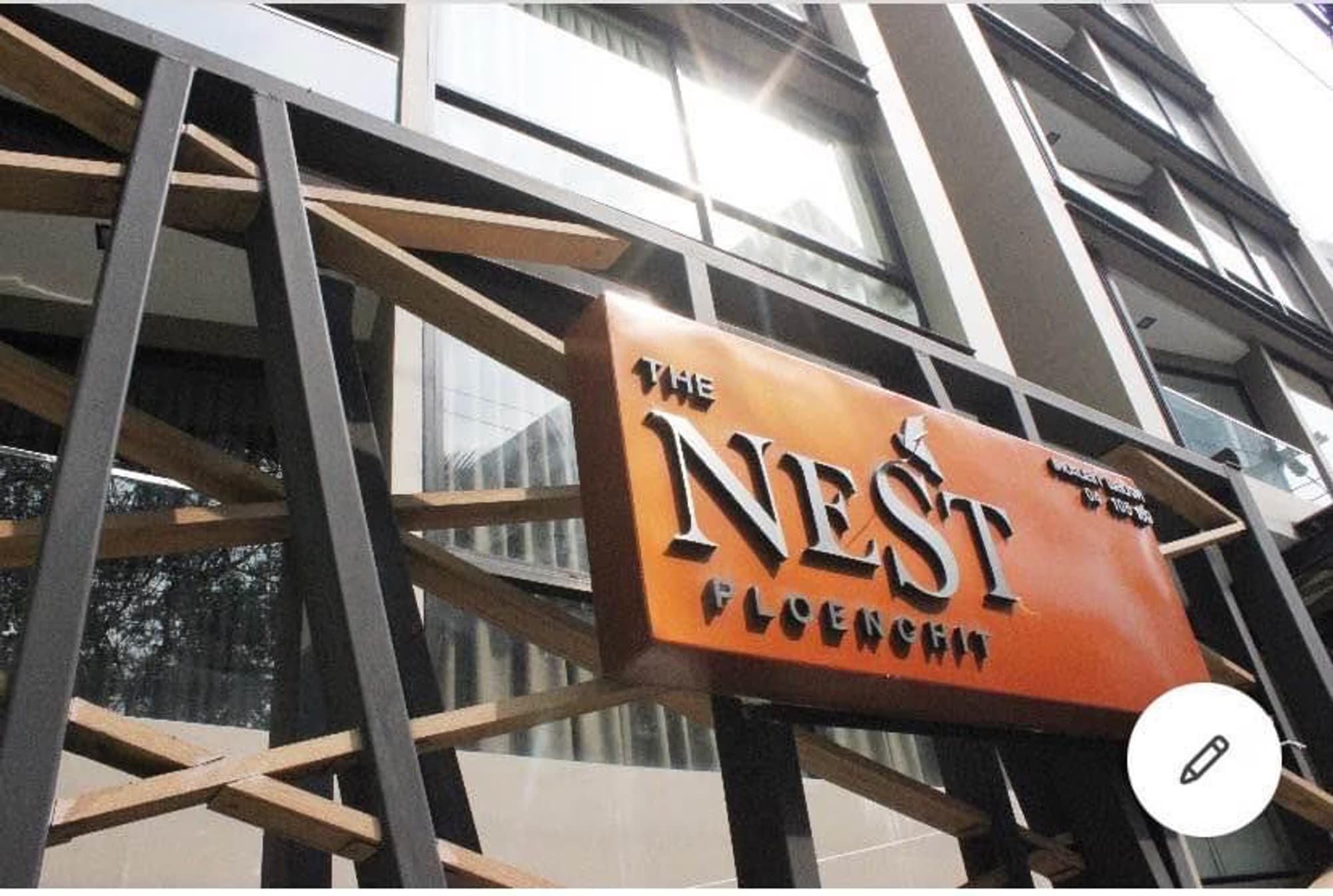 1 Bed Condo for Rent and Sale  Near Phloen Chit BTS - Image 9