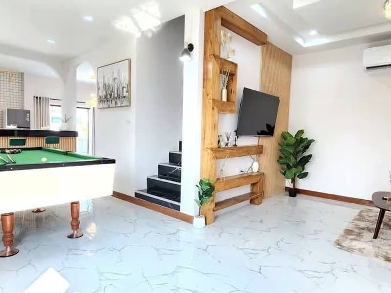 3 Bed House for Rent and Sale in Hang Dong District