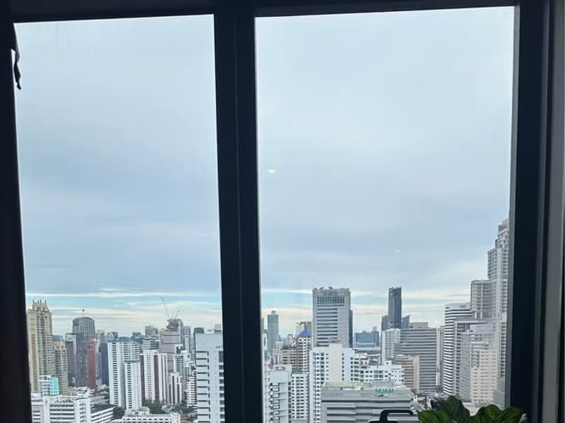 2 Bed Condo for Rent in Huai Khwang