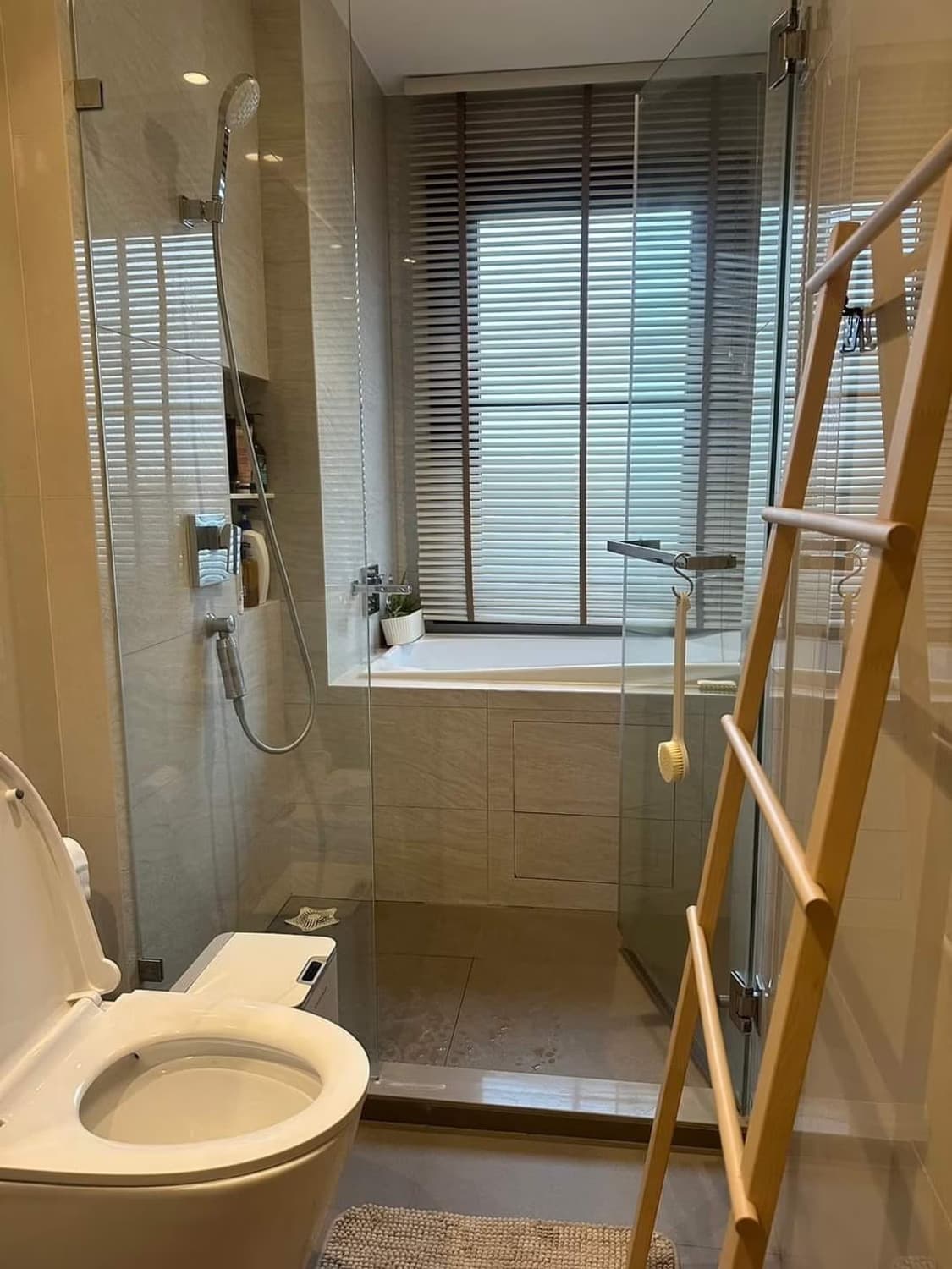2 ห้องนอน Condo สำหรับ จำหน่าย ใน วัฒนา - Image 9