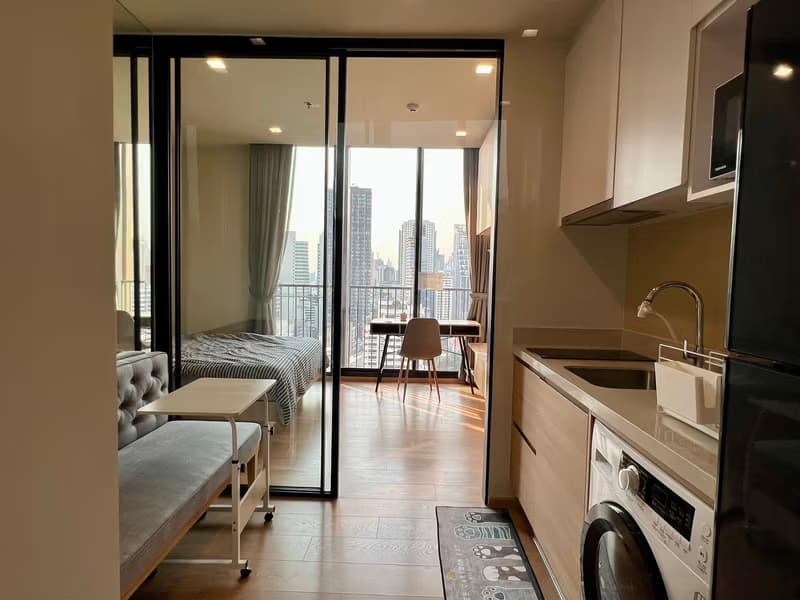 Condo for Rent at Noble Around Sukhumvit 33
