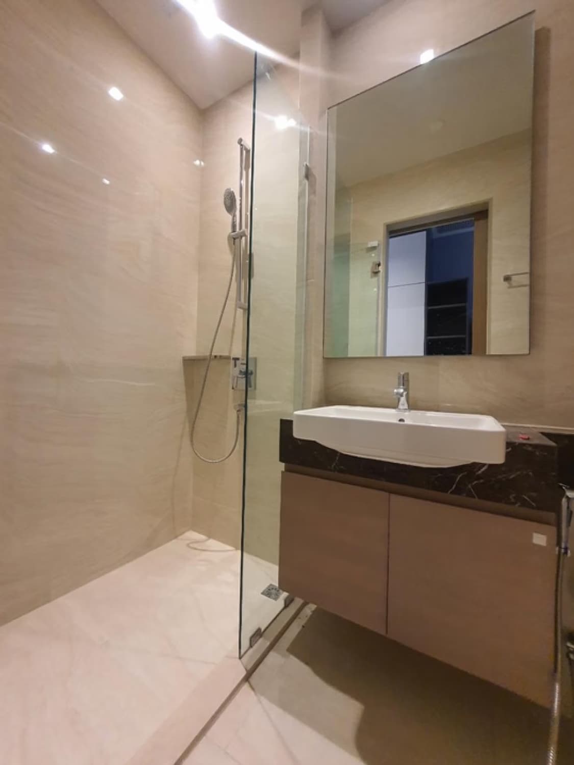 Condo for Rent at Ashton Silom - Image 6