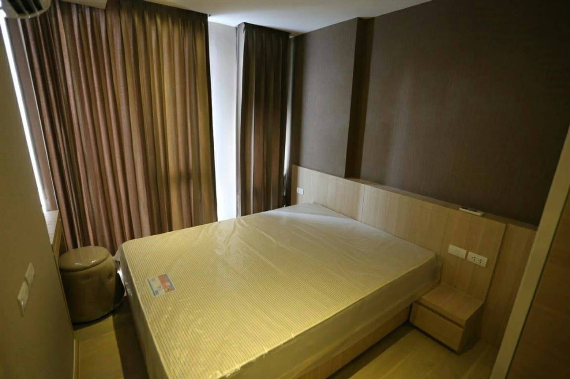 1 ห้องนอน คอนโด สำหรับ จำหน่าย ใน Bang Rak - Image 5