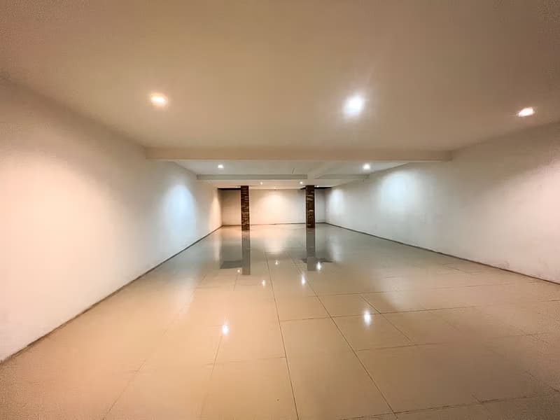 Pool Villa for Rent/Sale near City [Holiday Rental]