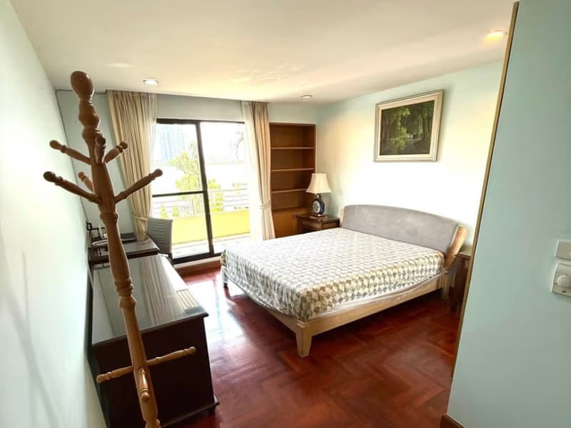 2 Bed Condo for Rent in Sathon