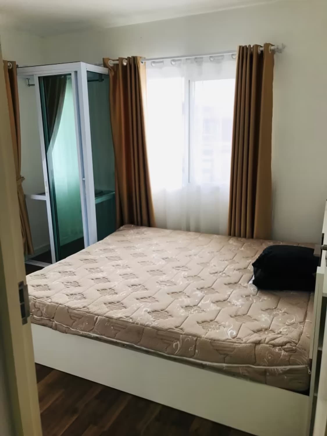 3 Bedroom House - Image 10
