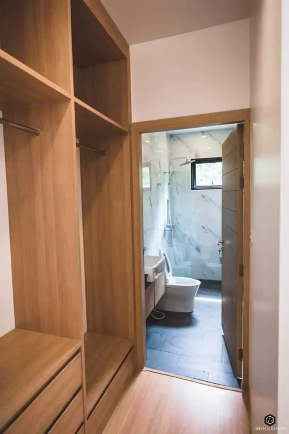 5 Bedroom House - Image 3