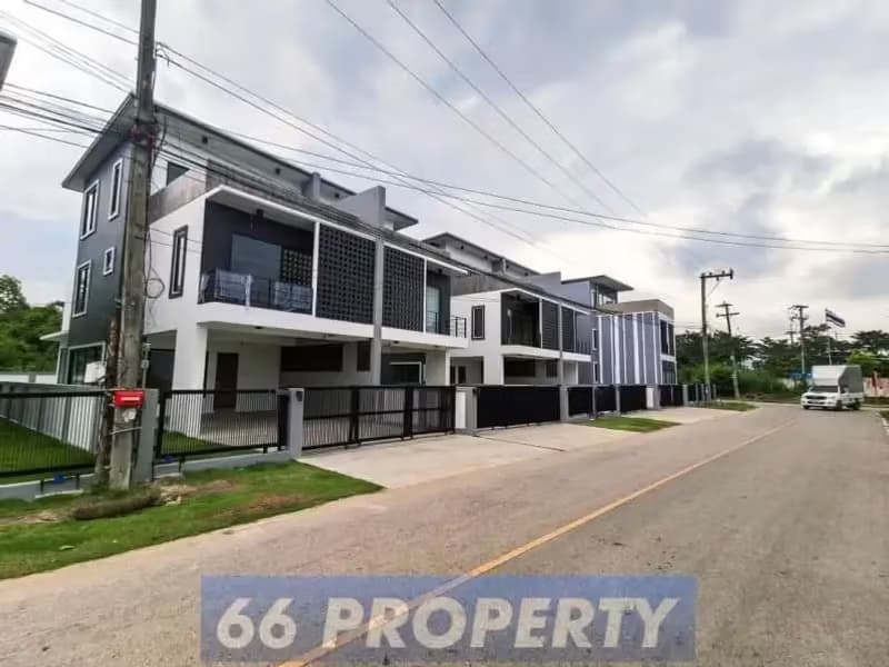 3 Bedroom House