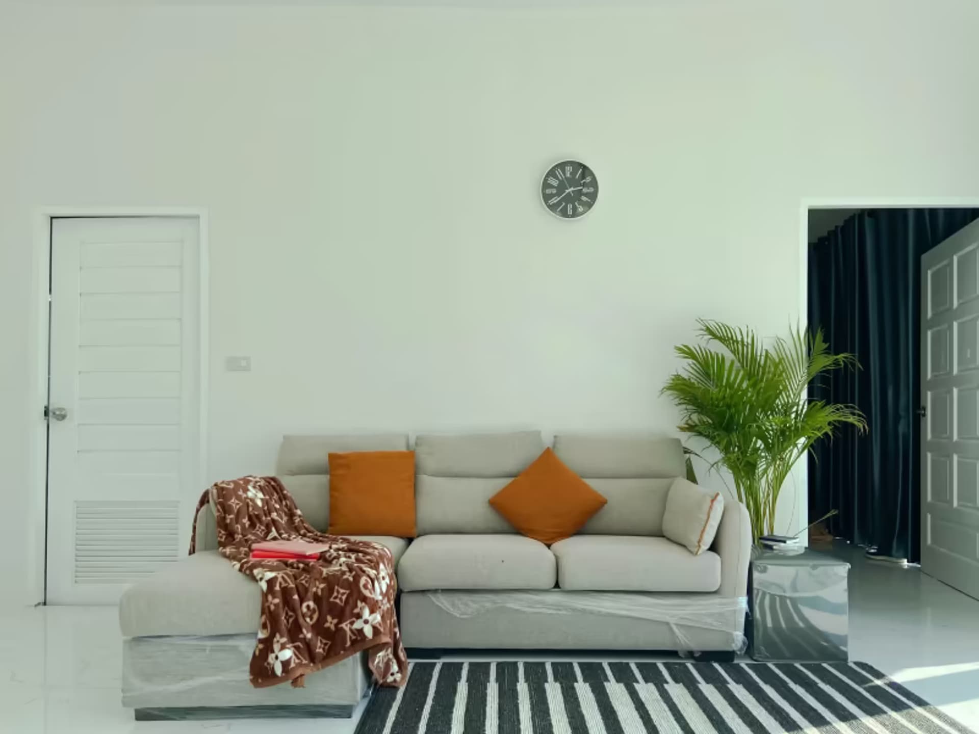 3 Bedroom House - Image 6
