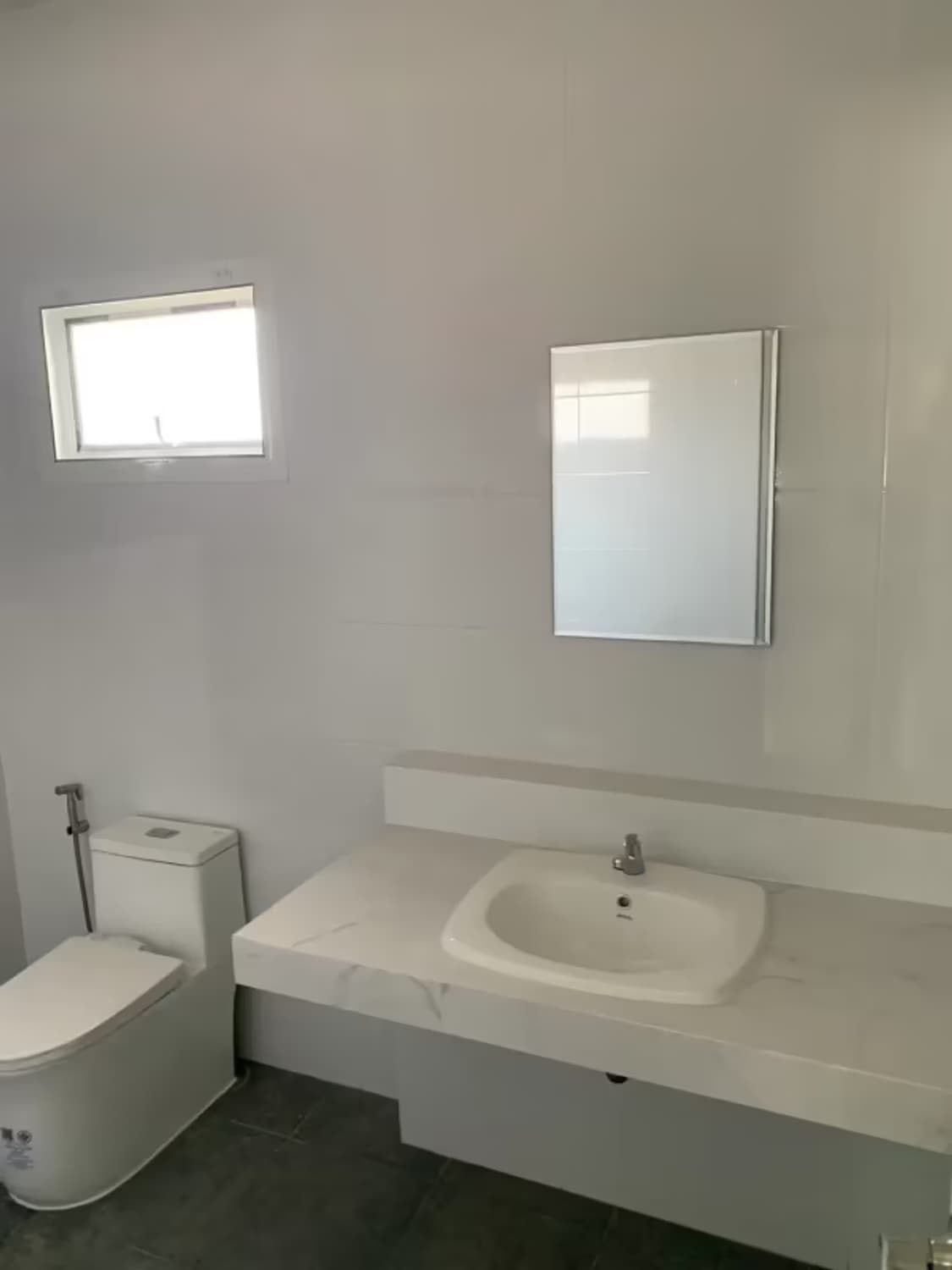 4 Bedroom House - Image 2