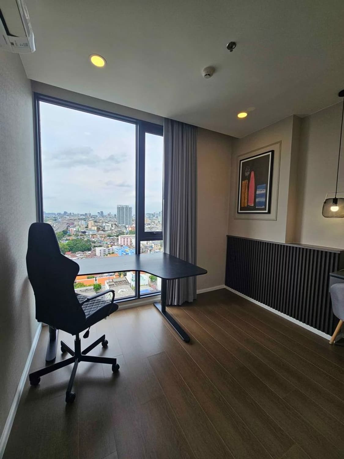 1 ห้องนอน Condo สำหรับ ขายและจำหน่าย ใกล้ National Stadium BTS - Image 2