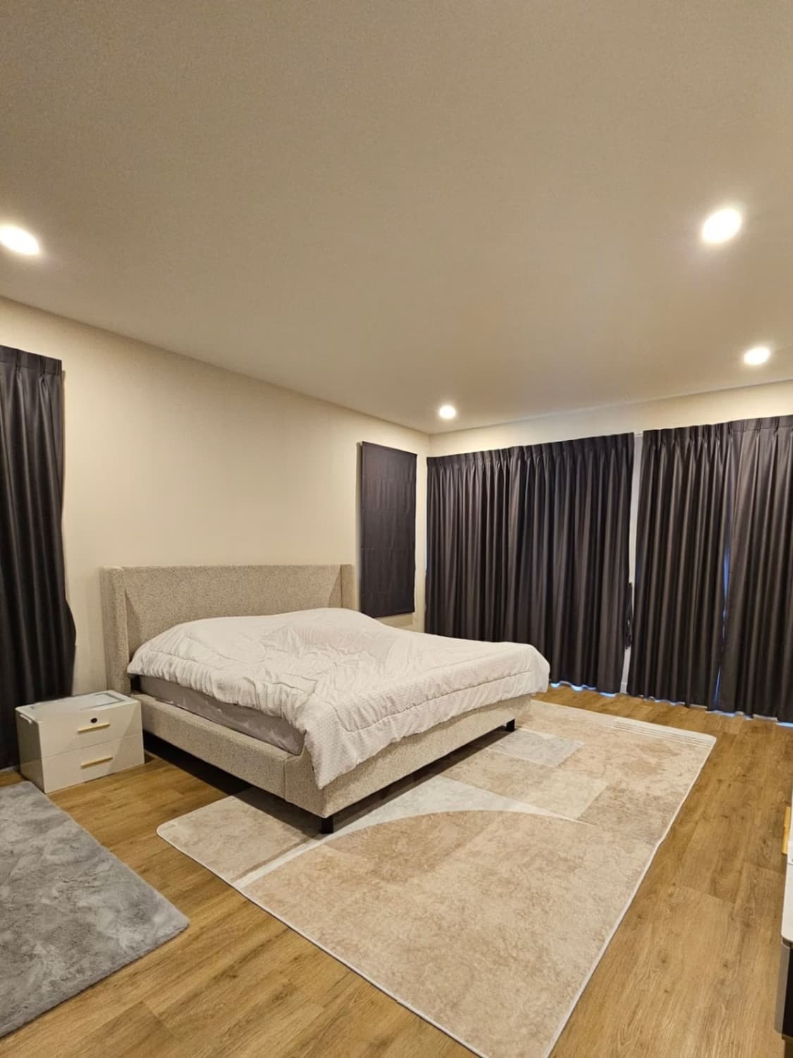 4 Bed House for Rent in Lat Krabang - Image 3