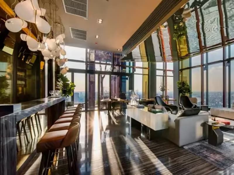 1 Bedroom Condo