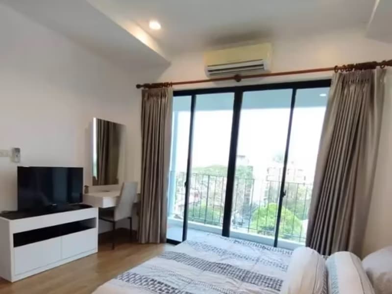1 Bedroom Condo for Rent at The Nimman by Palm Spring