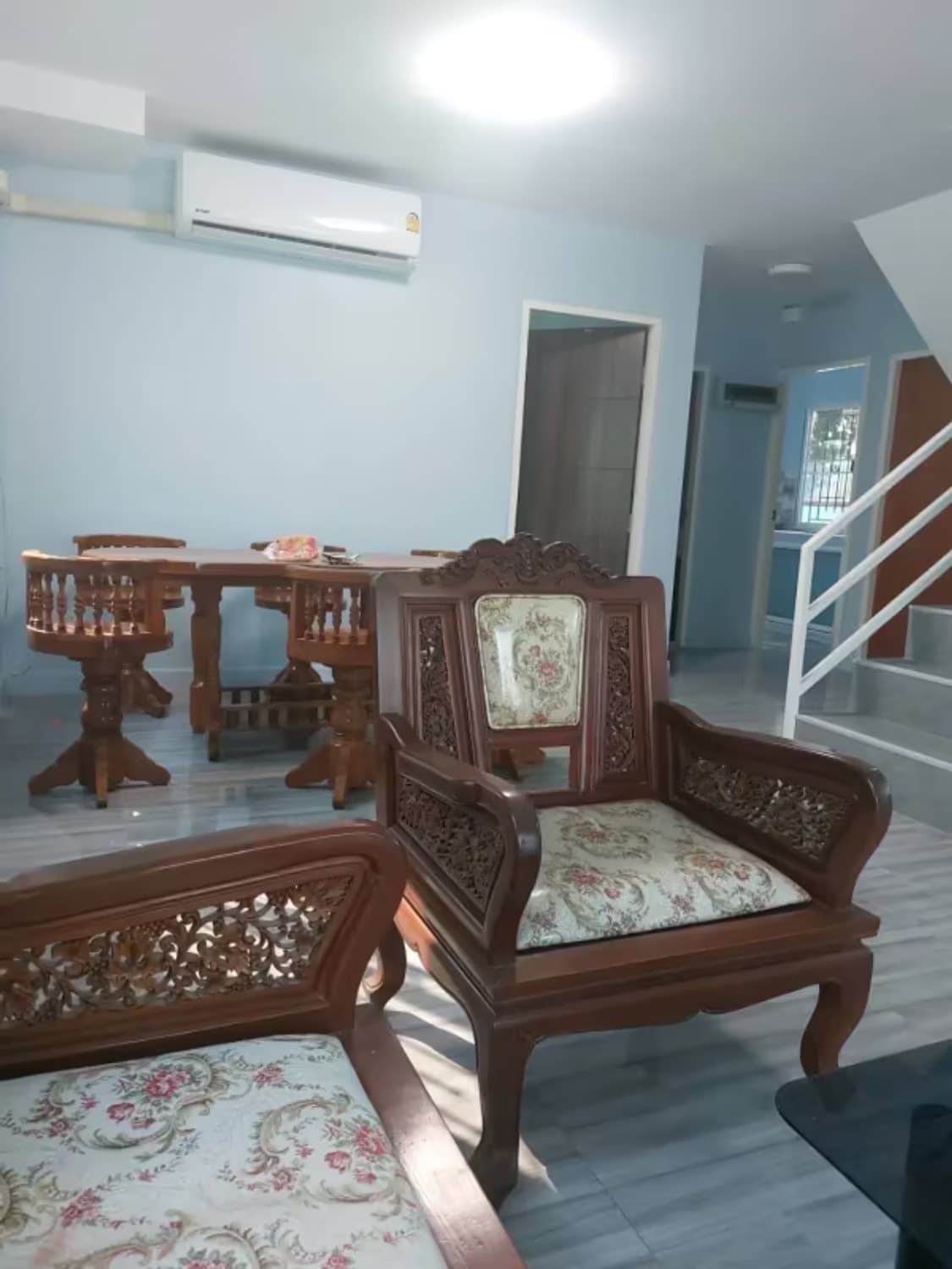 4 Bedroom House - Image 2