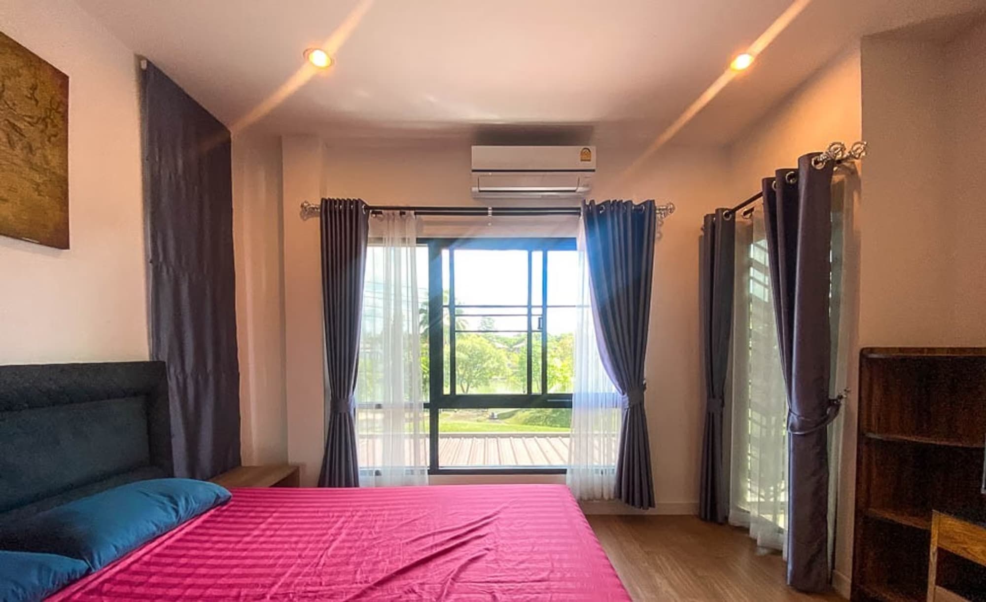 Pool Villa 6 Bedroom House for Rent, Sale in Nong Han - Image 7