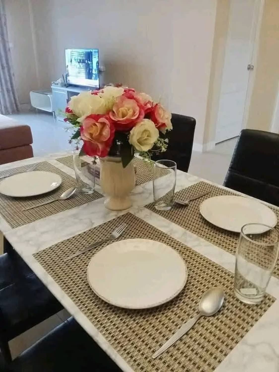 3 Bed House for Rent and Sale in Hang Dong - Image 4