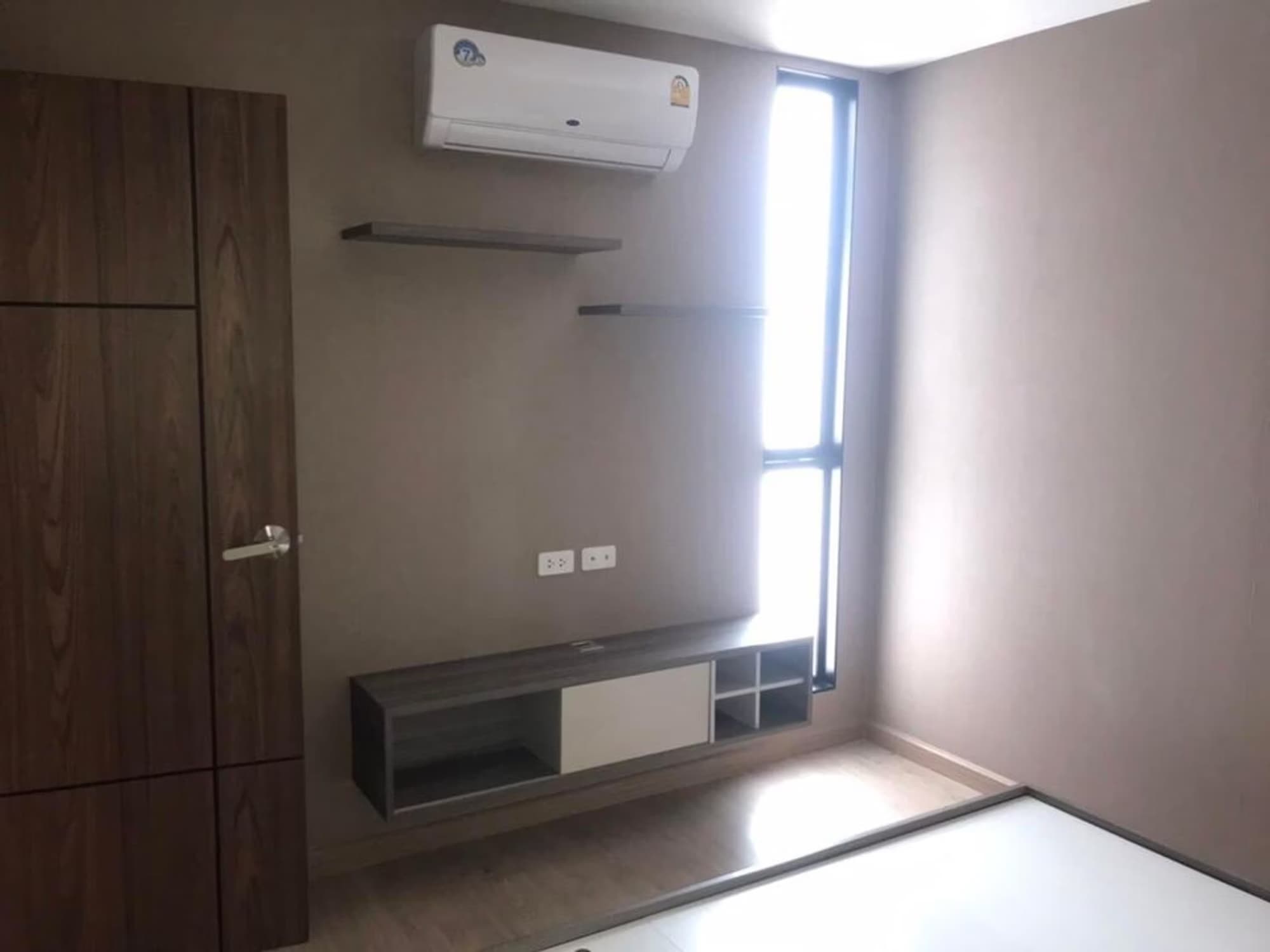 2 ห้องนอน Condo สำหรับ ขายและจำหน่าย ใน  - Image 8