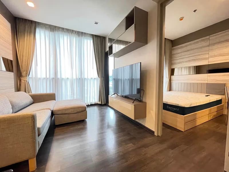 1 Bedroom Condo