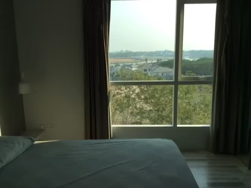 1 Bedroom Condo