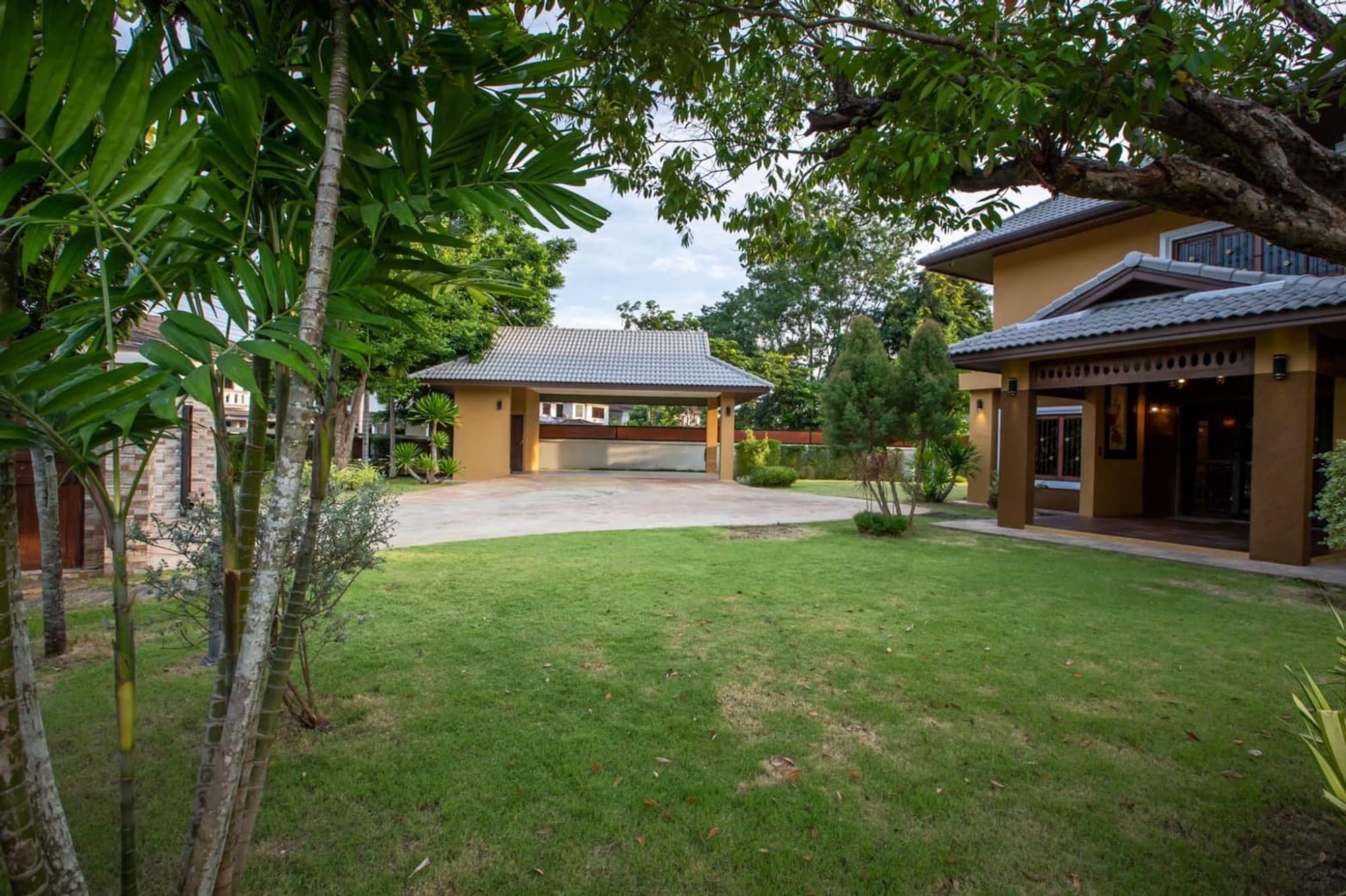 Pool Villa for Rent in San Na Meng, San Sai - Image 18