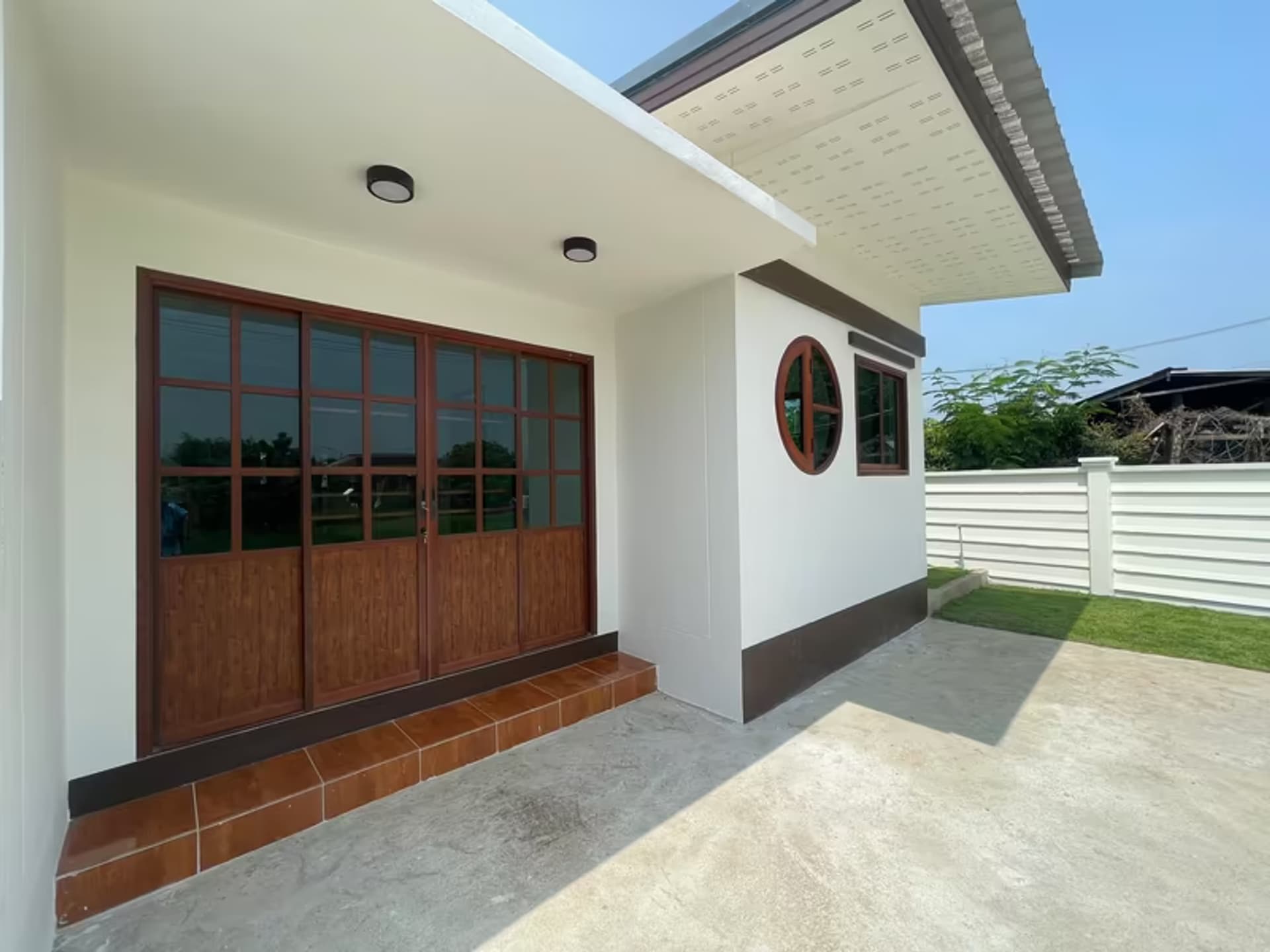 3 Bedroom House - Image 15