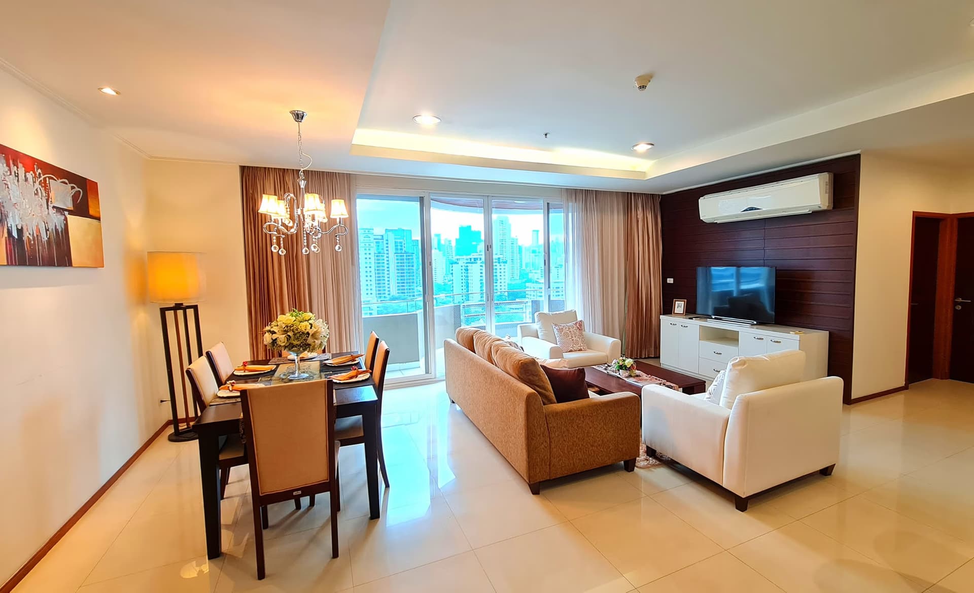 3 Bed Condo for Rent in Watthana - Image 1
