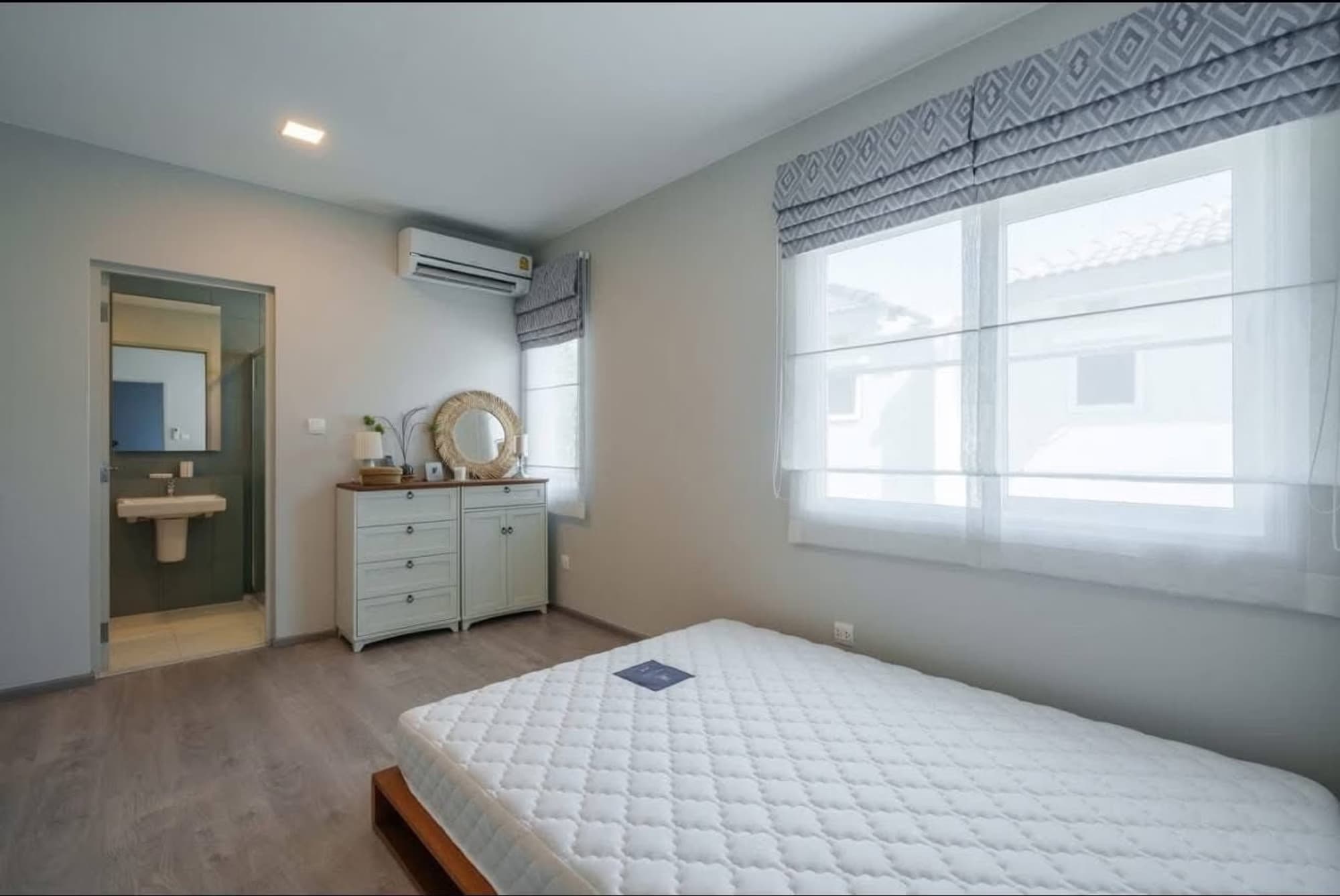 2 ห้องนอน บ้าน สำหรับ จำหน่าย ใน Bang Na - Image 9