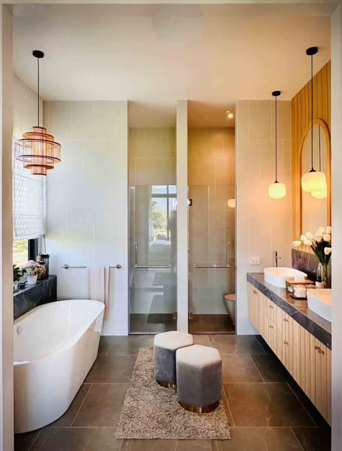 5 Bedroom House - Image 5