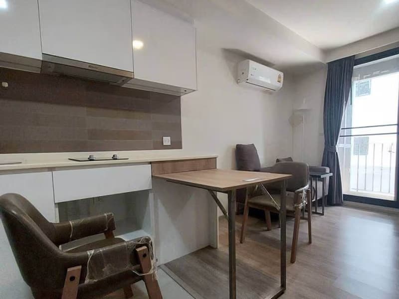 1 Bedroom Condo