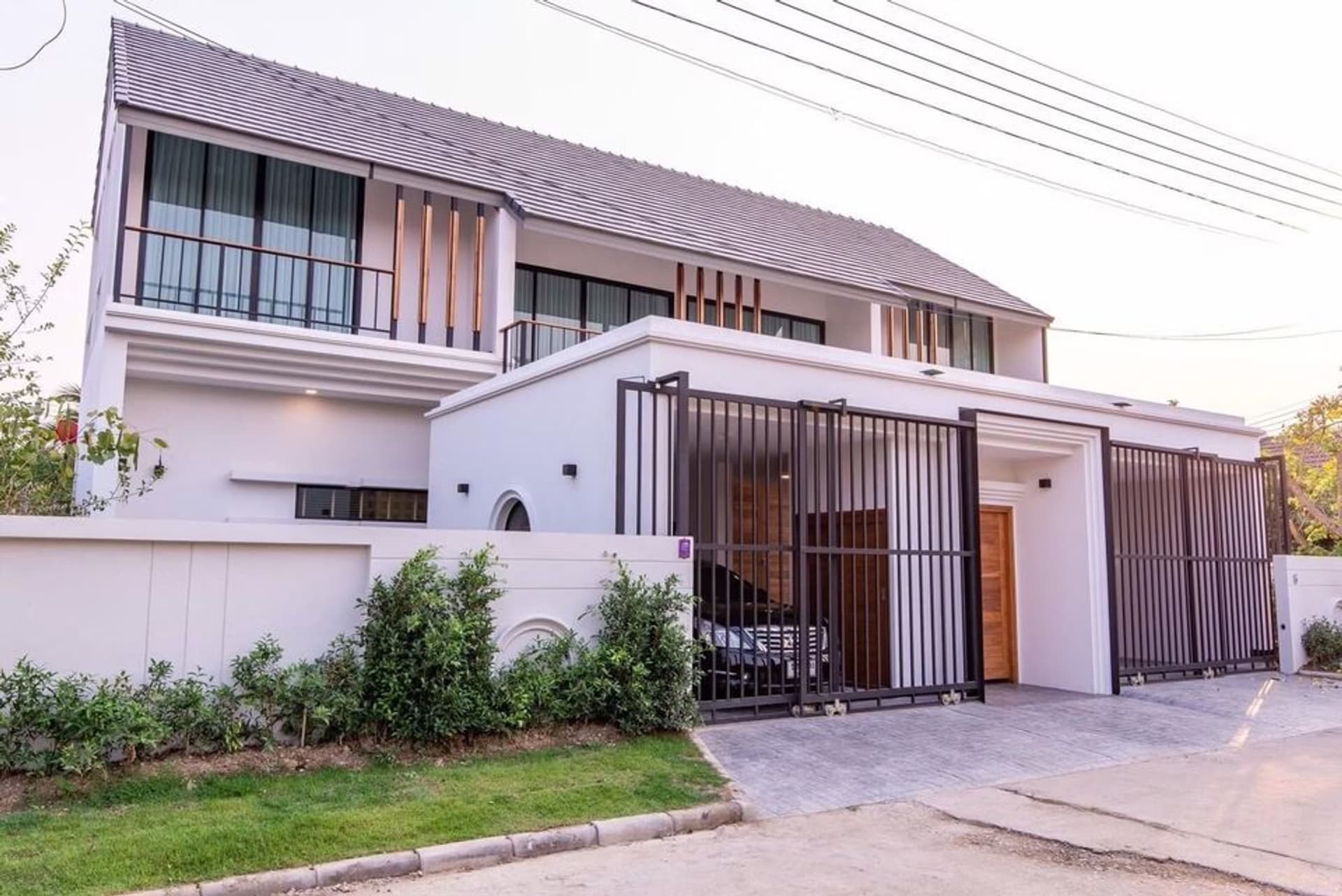 House for Rent in San Phak Wan, Hang Dong. - Image 1