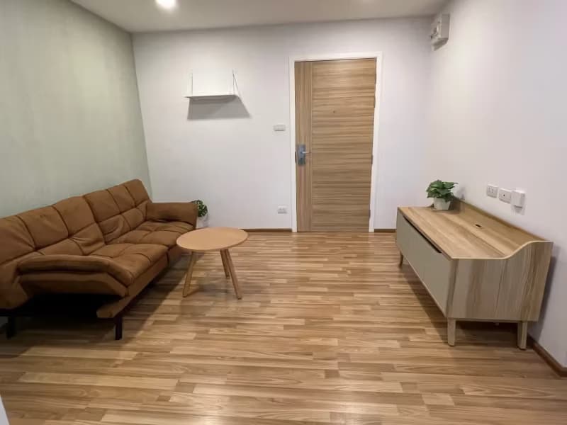 1 Bedroom Condo