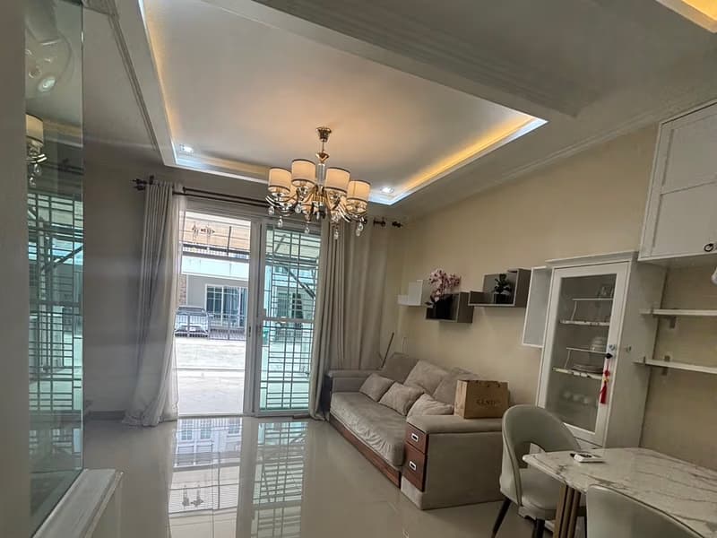 3 Bed Townhouse for Rent in Mueang Chiang Mai