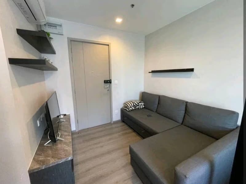 2 Bed Condo for Rent  Near Surasak BTS