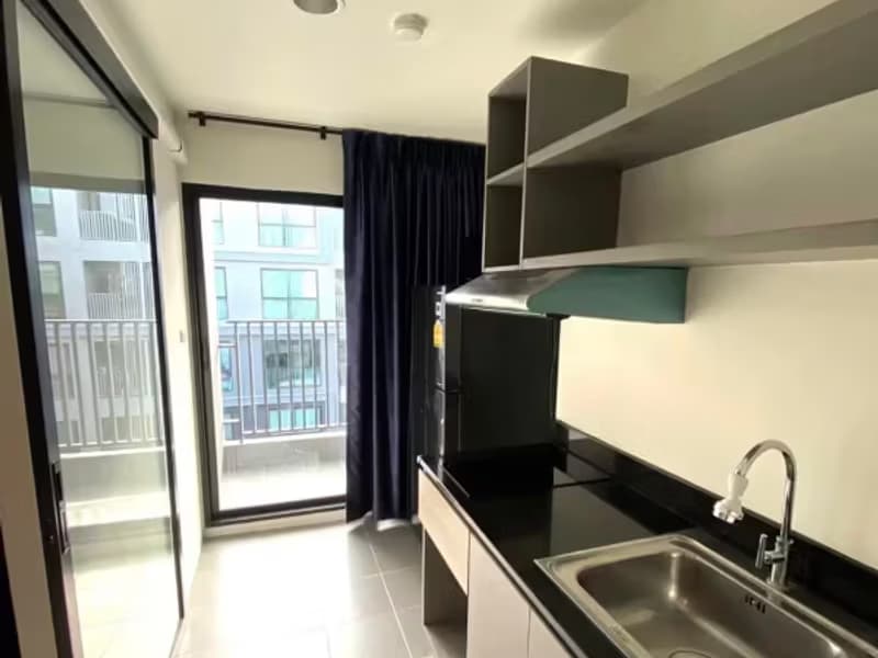 1 Bedroom Condo