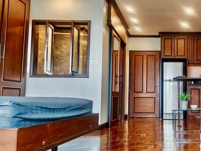 Condo for Sale, Rent at Riverside Condo