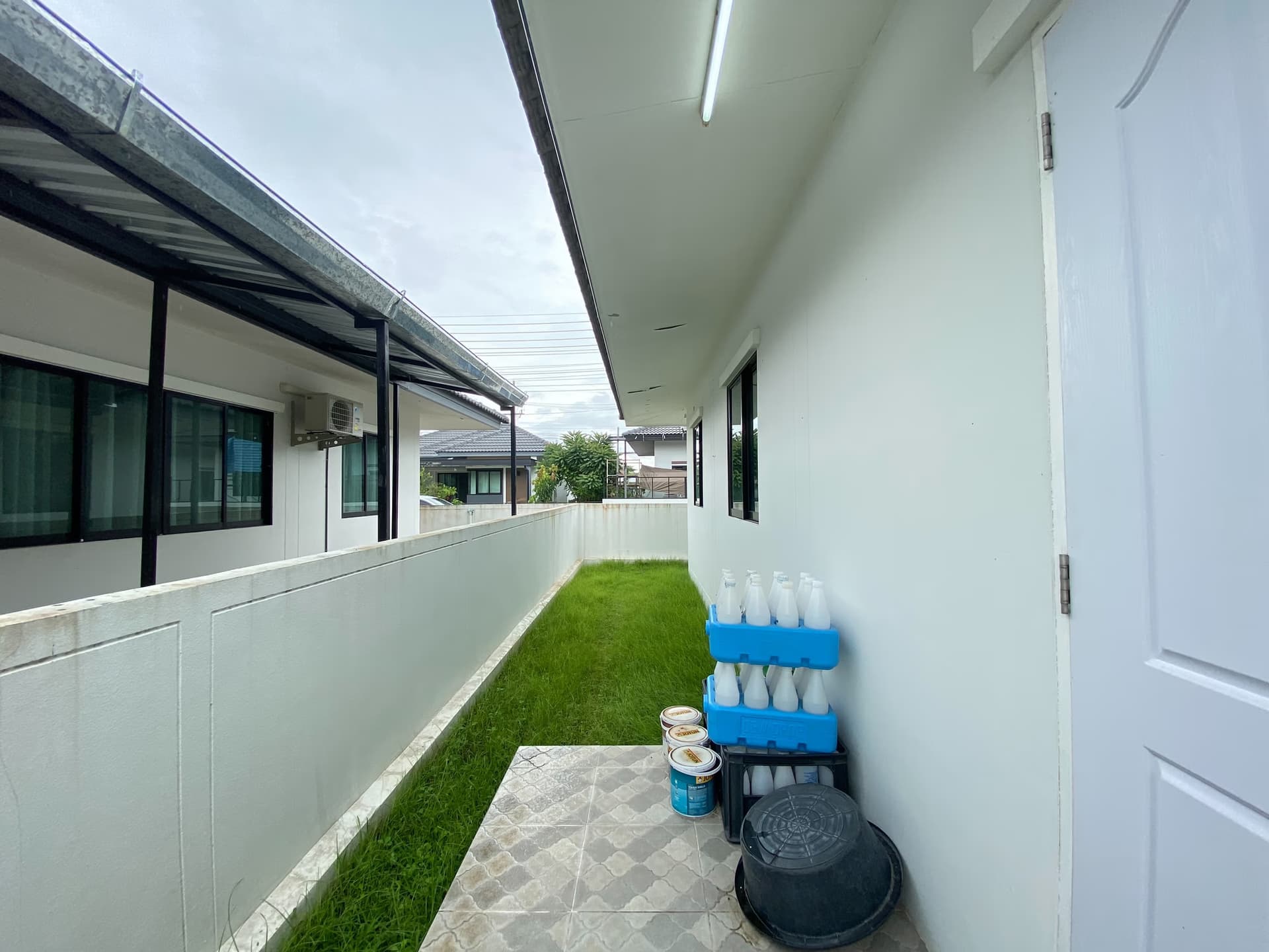 2 Bedroom House - Image 12