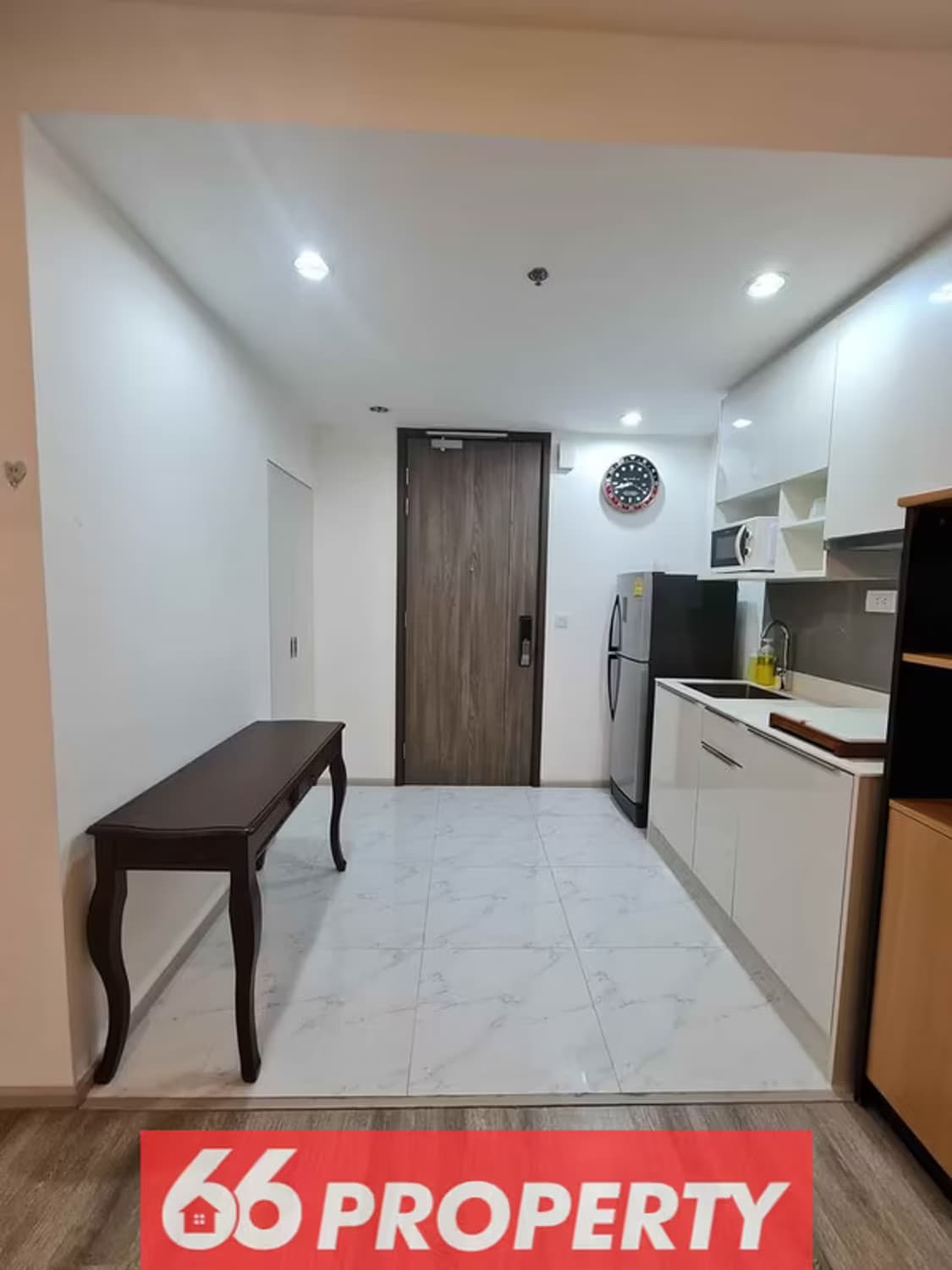 2 Bedroom Condo - Image 7