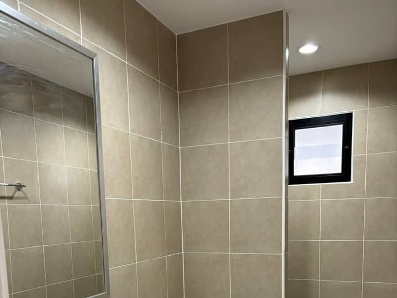 4 Bed House for Rent in Saraphi