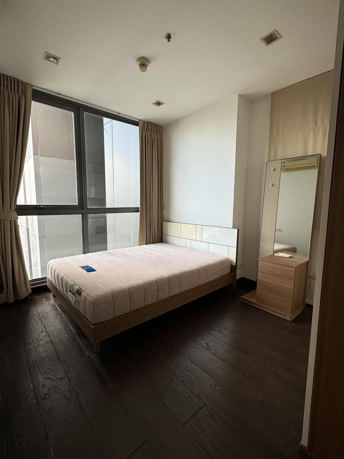 1 Bed Condo for Rent  Near Phaya Thai BTS - Image 5