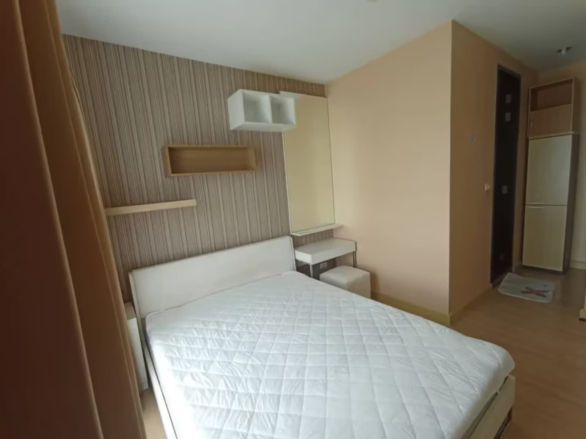 1 Bedroom Condo - Image 2