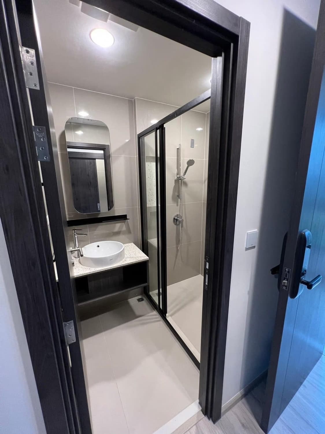 1 Bed Condo for Sale  Near Huai Khwang MRT - Image 6