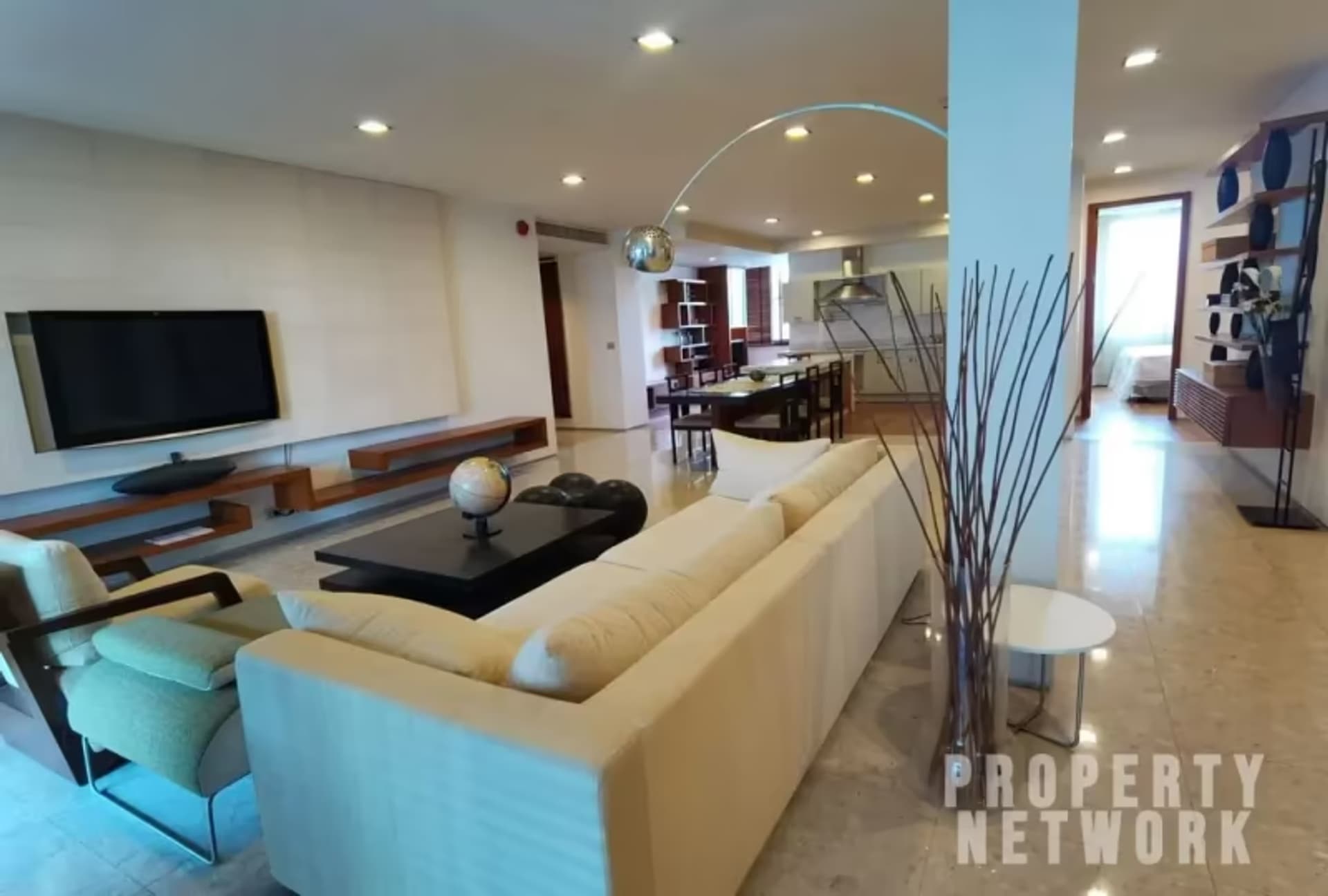 Condo for Rent, Sale at Ficus Lane Condominium - Image 1