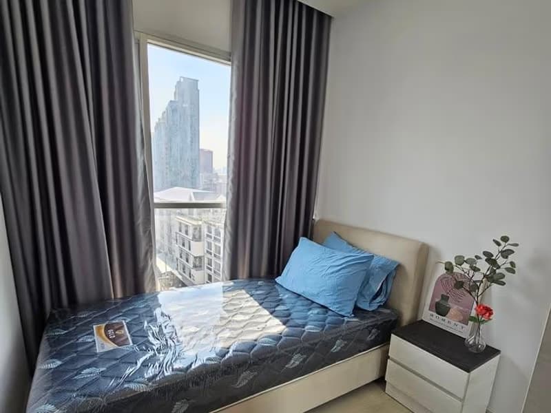 2 Bed Condo for Rent in Huai Khwang